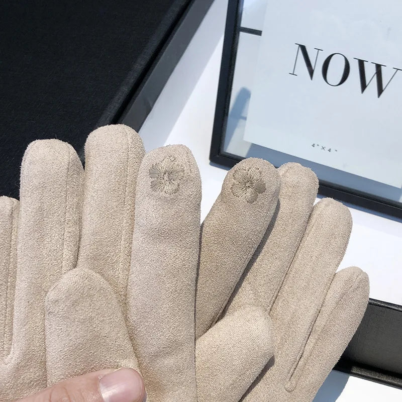 Women's Winter Gloves with Fleece Lining, Warm, Windproof, Cold-Resistant, Plush Decoration, Touchscreen Compatible, Suitable Fo