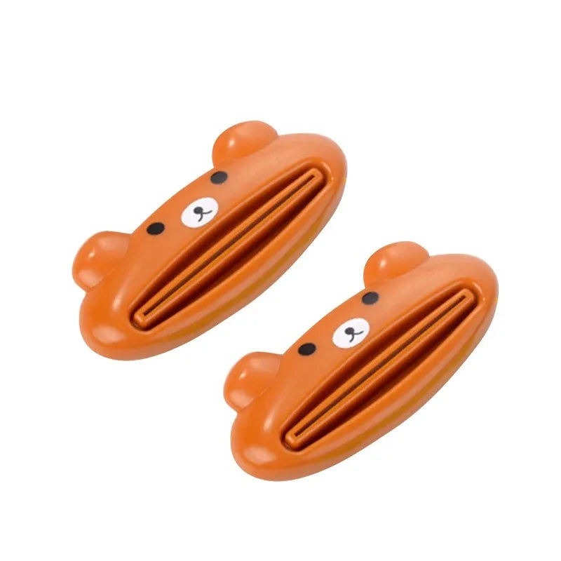 New Type Squeezer Cute Cartoon Manual Toothpaste Squeezer Cute Frog Animal Shape Cleanser Manual Press Lazy Essential Set