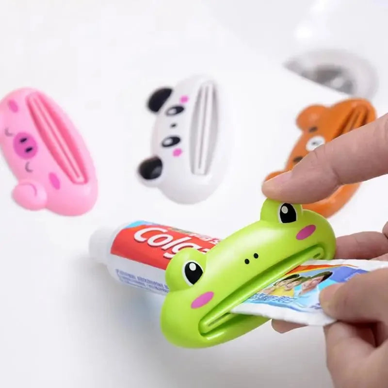 New Type Squeezer Cute Cartoon Manual Toothpaste Squeezer Cute Frog Animal Shape Cleanser Manual Press Lazy Essential Set