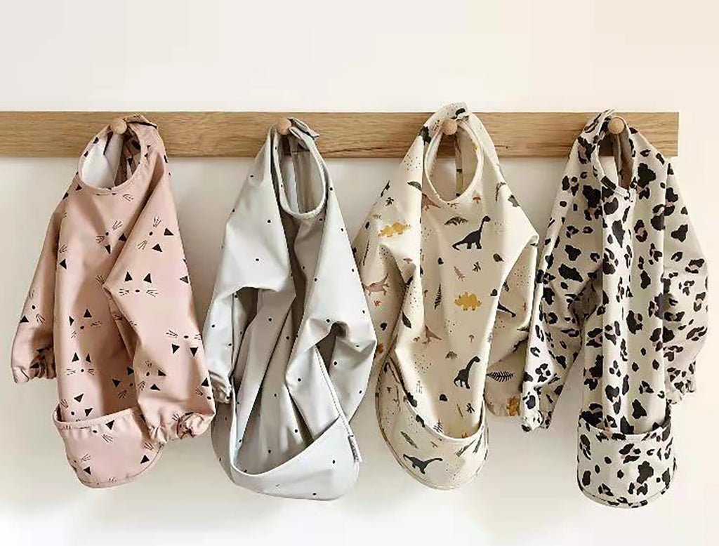 Erduo Newborn Baby Waterproof Feeding Bibs Soft Fabric Infant Apron Long Sleeve School Feeding Bib Eating Accessories