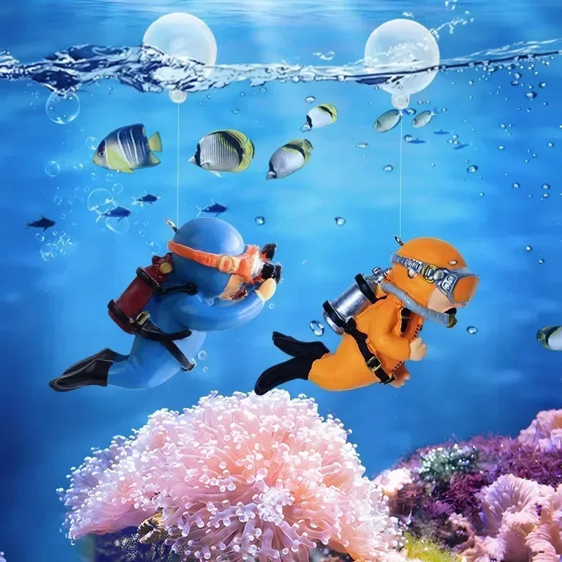 Mini Floating Diver Aquarium Ornaments Fish Tank Decoration Luminous Green Cute Small Floating Ball Aquarium Accessories Acuario