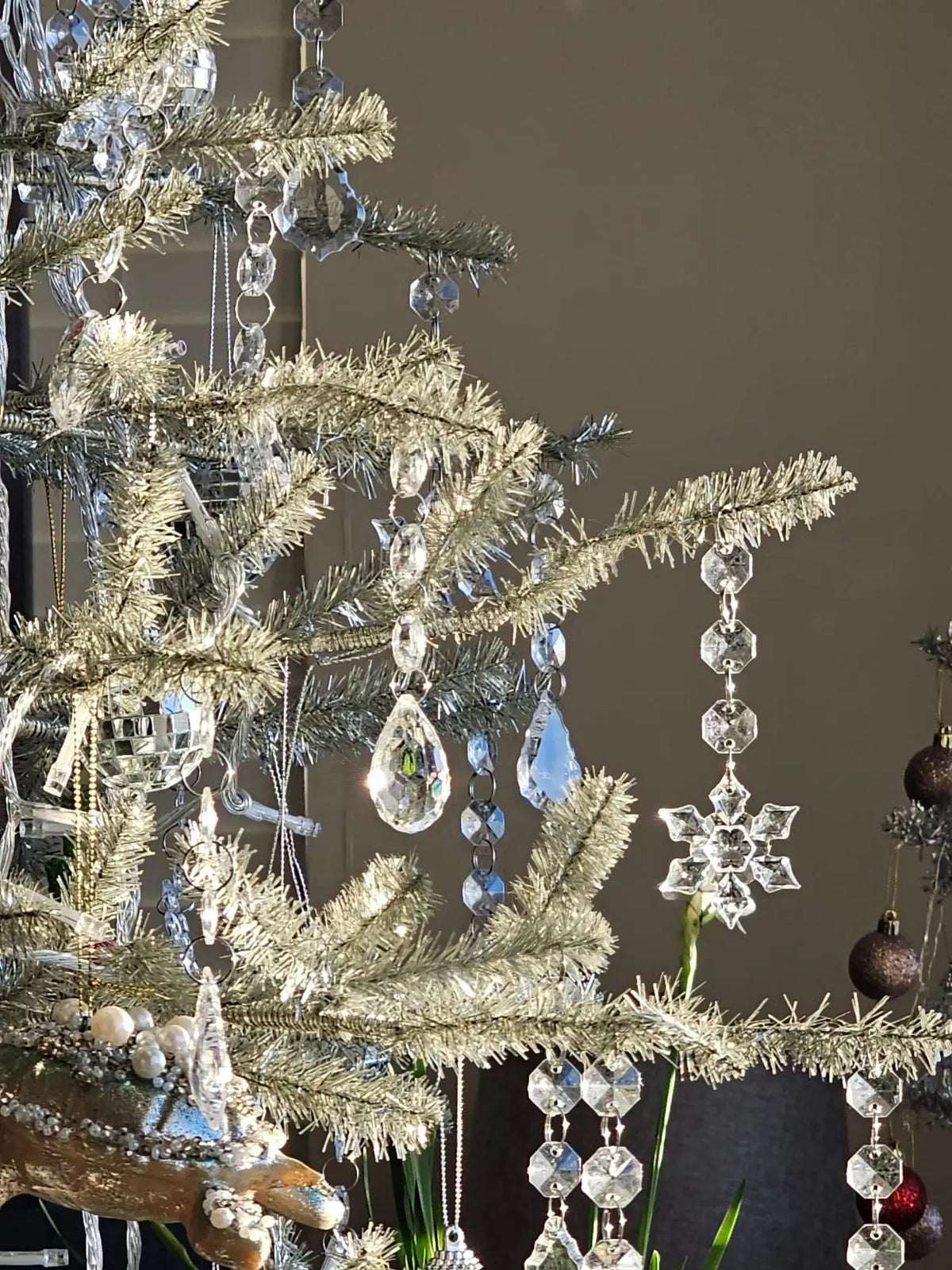 10/20/30 Pcs Snowflake Crystal Christmas Ornaments for Christmas Tree Decorations, Hanging Clear Acrylic Snowflake Ornaments